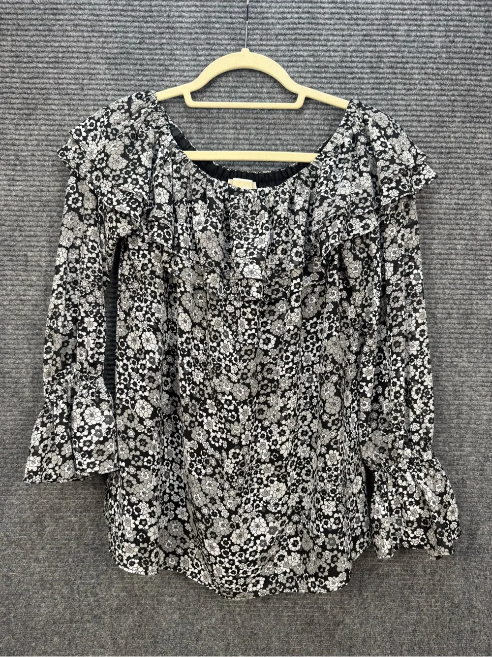 Michael Kors Womens Medium Off Shoulder Floral Blouse Bell Sleeve Lined Black